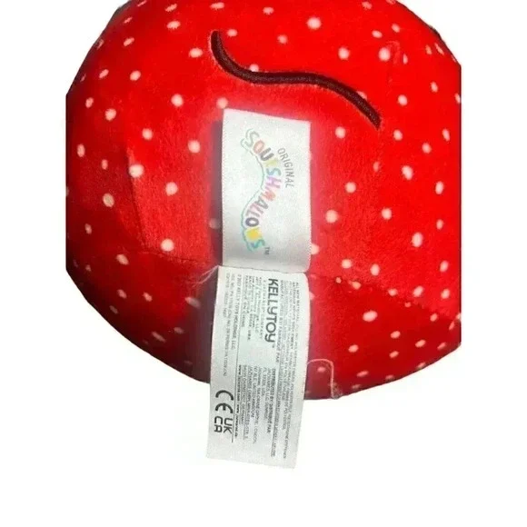 SQUISHMALLOWS Mickey Valentine Plush - Picture 6 of 8